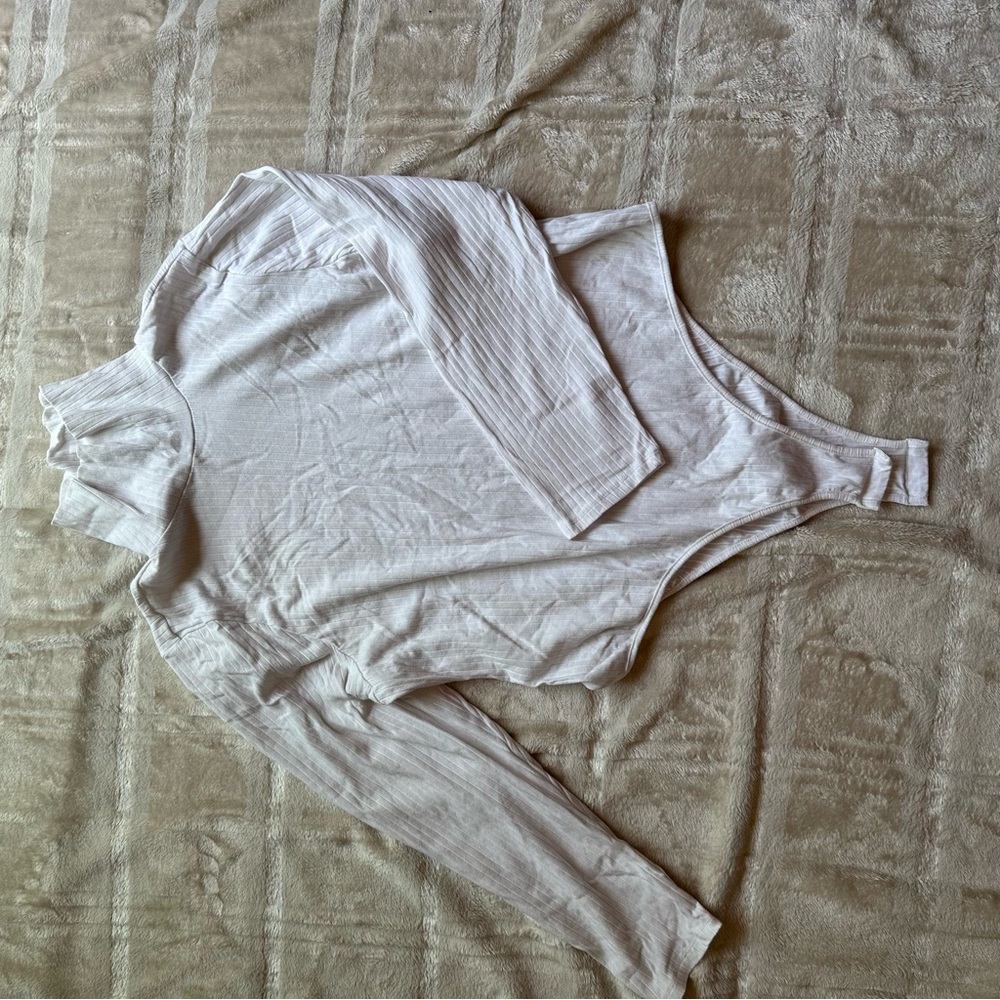 White Long Sleeve Turtleneck bodysuit